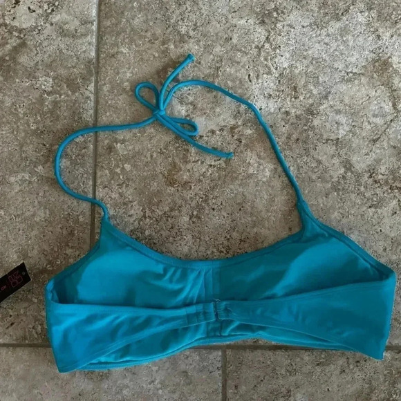 NWT halter bikini top XL - Picture 3 of 4